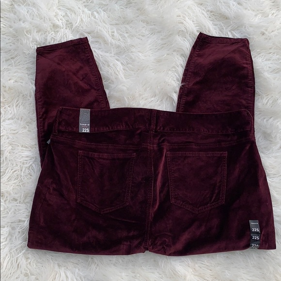 NWT Torrid Burgundy Velvet Jeggings Size 22S - Picture 7 of 8